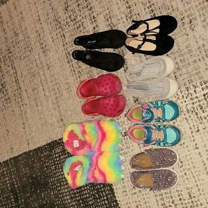 Lot of 7 pairs of size 10 girls shoes